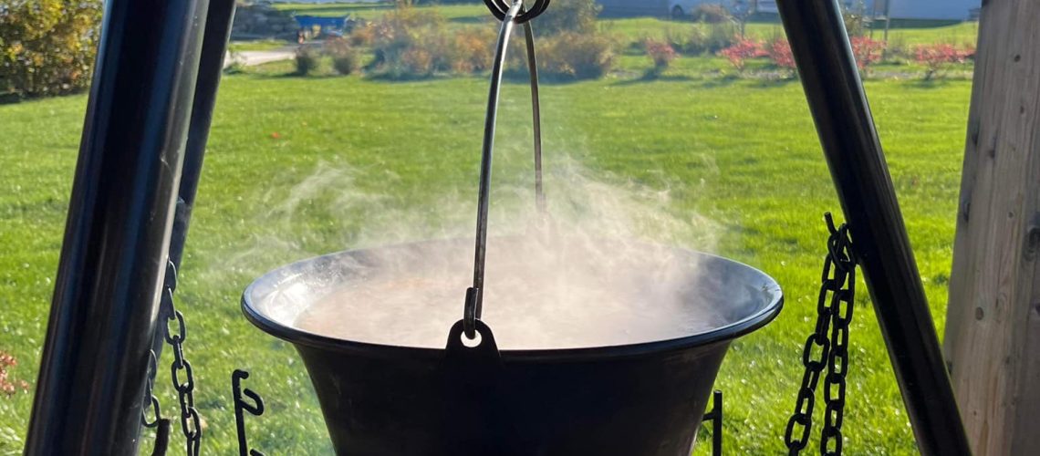 395209126_1359536648189820_816962690304122300_n-1